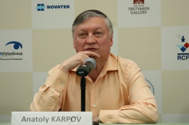 anatoly karpov as bạn tu thien