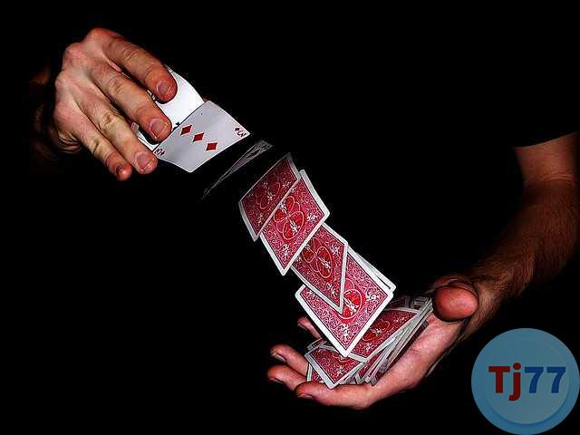 cách chia bài gian lận thắng đối thủ