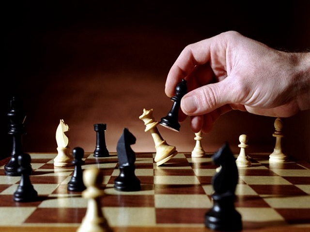 Luật vua của FIDE được bổ sung vào năm 2001