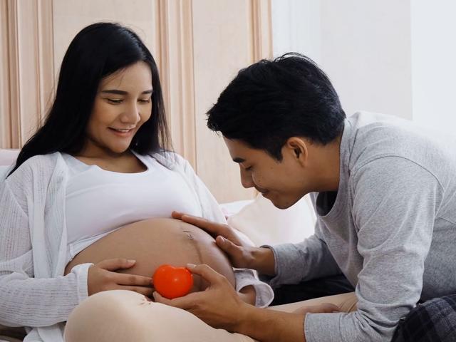 Những dấu hiệu nào cho thấy vợ tôi có thai?
