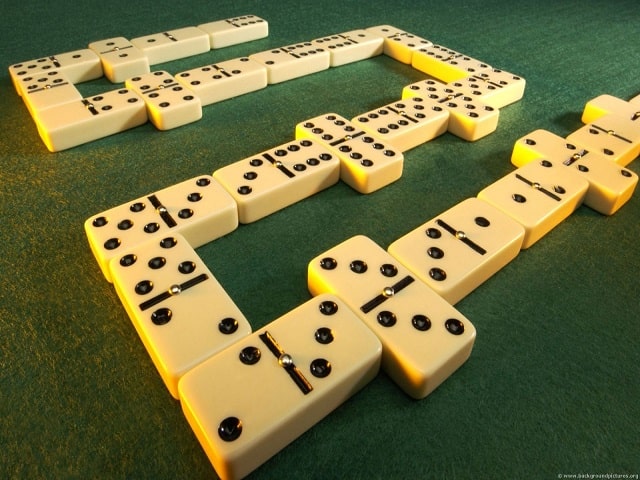 Tìm hiểu cách chơi domino truyền thống 