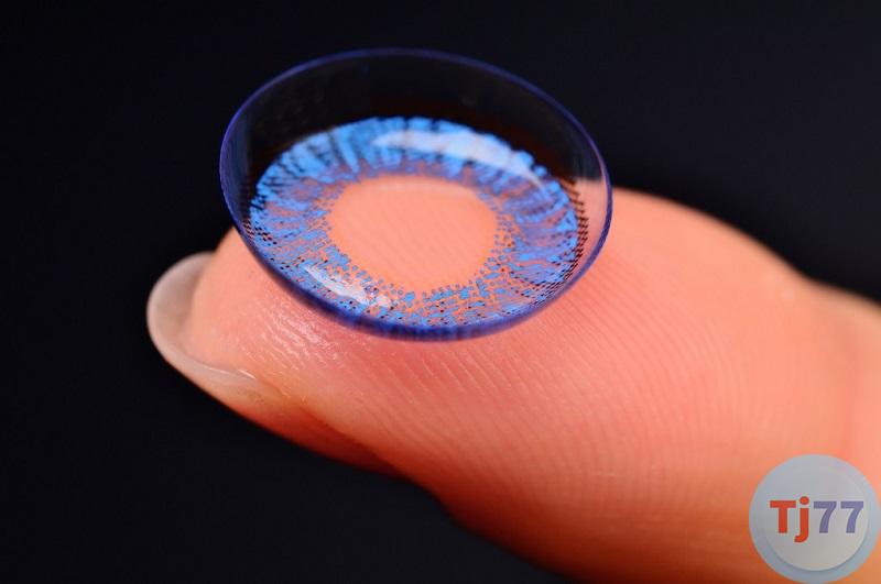 Kính áp tròng nhìn xuyên thấu